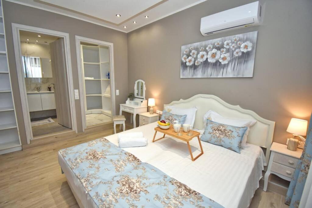 Casa Tramonto Beach View 아기오스고르디오스 외부 사진