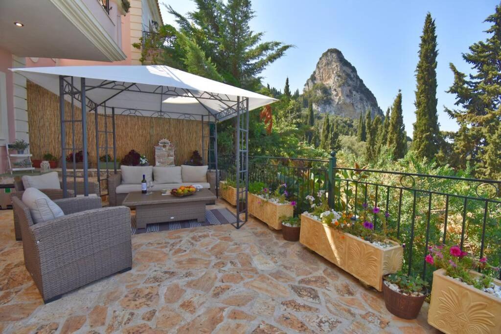 Casa Tramonto Beach View 아기오스고르디오스 외부 사진