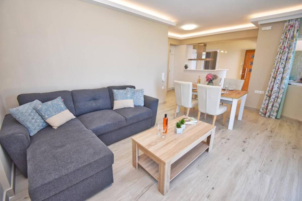 Casa Tramonto Beach View 아기오스고르디오스 외부 사진