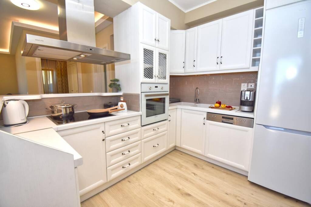 Casa Tramonto Beach View 아기오스고르디오스 외부 사진
