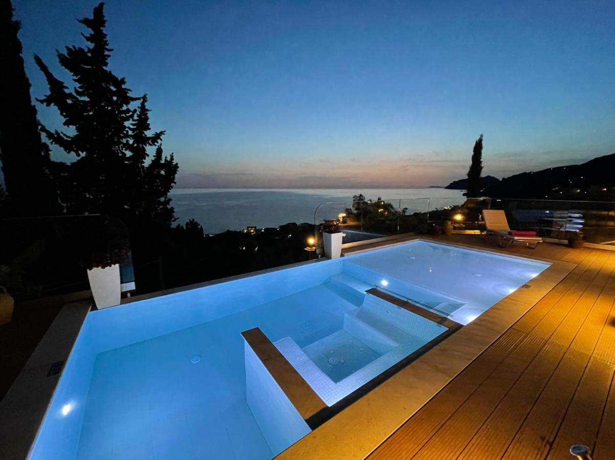 Casa Tramonto Beach View 아기오스고르디오스 외부 사진