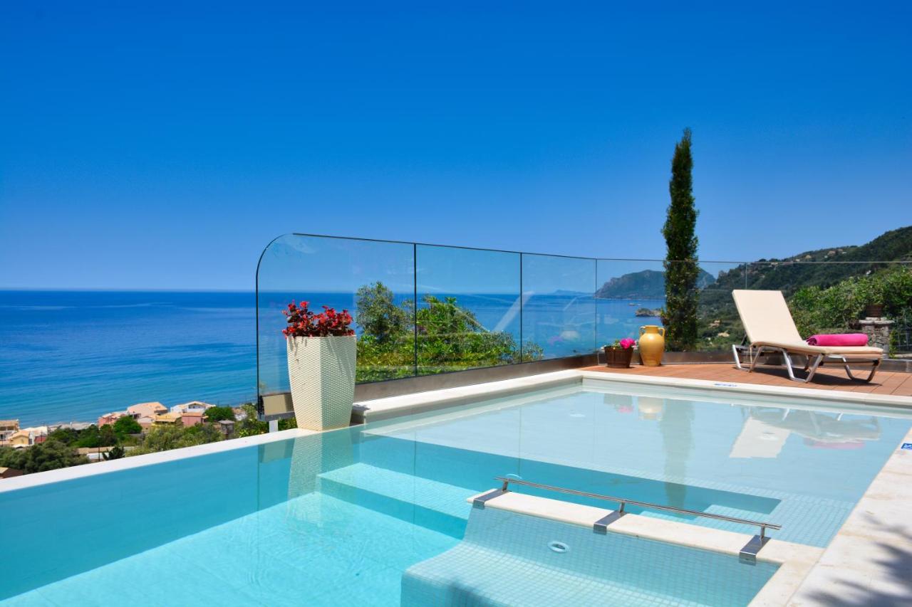 Casa Tramonto Beach View 아기오스고르디오스 외부 사진